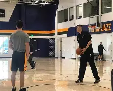 爱游戏官方网站-布莱顿足球俱乐部阵容