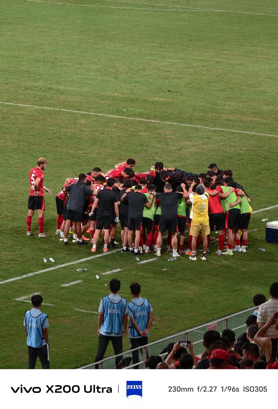 爱游戏中国-足球赛事精彩瞬间